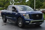 Used 2021 Nissan Titan SV image 5