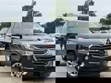 Used 2019 Chevrolet Traverse LT image 2