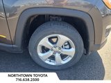 Used 2020 Jeep Compass Latitude w/ Cold Weather Group image 2