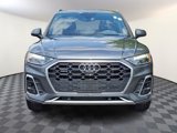Used 2022 Audi Q5 e Premium Plus w/ Premium Plus Package image 2