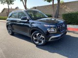 Used 2023 Hyundai Venue SEL image 2