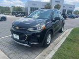 Used 2019 Chevrolet Trax LT w/ LT Convenience Package image 2