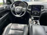 Used 2019 Jeep Grand Cherokee Limited w/ Luxury Group II image 2