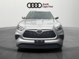 Used 2023 Toyota Highlander L image 2