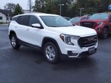 Certified 2024 GMC Terrain SLE image 3