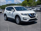 Used 2018 Nissan Rogue S image 2