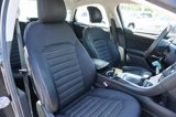 Used 2015 Ford Fusion SE image 2