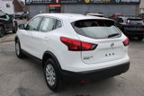 Used 2018 Nissan Rogue Sport S image 3