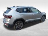 New 2025 Volkswagen Taos SE image 5