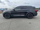 Used 2021 Ford Explorer XLT w/ Equipment Group 202A image 5