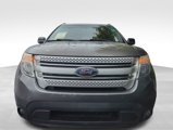 Used 2014 Ford Explorer XLT w/ Equipment Group 202A image 2