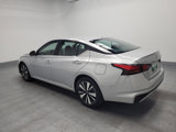 Used 2021 Nissan Altima 2.5 SV image 3