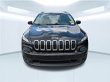 Used 2015 Jeep Cherokee Latitude image 2