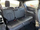 New 2025 Chrysler Pacifica Select image 4