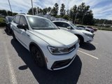 Used 2021 Volkswagen Tiguan SE R-Line image 3