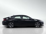 Used 2023 Hyundai Elantra Limited image 6