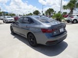 Used 2023 Volkswagen Jetta SE w/ Panoramic Sunroof Package image 3