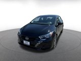 Used 2023 Nissan Versa SV image 5