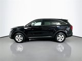 Used 2022 Kia Sorento LX image 4