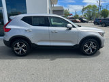 Used 2025 Volvo XC40 B5 Core image 6