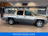 Used 2002 Chevrolet Avalanche 4x4 w/ Off-Road Suspension Pkg image 3