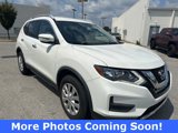 Used 2017 Nissan Rogue S image 2