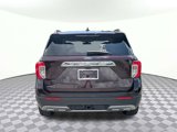 Used 2022 Ford Explorer XLT w/ Equipment Group 202A image 4