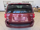 Used 2017 Dodge Grand Caravan SE image 4