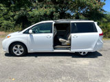 Used 2011 Toyota Sienna LE image 5