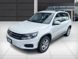 Used 2017 Volkswagen Tiguan S image 3