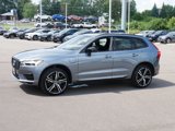 Used 2021 Volvo XC60 T8 R-Design image 3