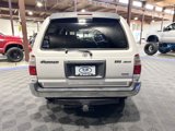Used 2000 Toyota 4Runner SR5 image 4