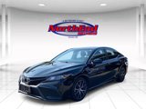 Used 2021 Toyota Camry SE image 3