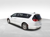 Used 2023 Chrysler Voyager LX image 3