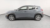 Used 2022 Hyundai Kona SE image 3