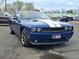 Used 2010 Dodge Challenger SE image 2