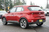 Used 2024 Hyundai Venue SEL image 6