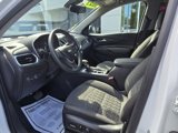 Used 2023 Chevrolet Equinox LT image 2