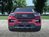 Used 2022 Ford Explorer XLT w/ Equipment Group 202A image 4