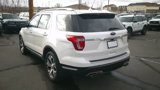 Used 2018 Ford Explorer Platinum image 3