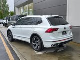 Used 2022 Volkswagen Tiguan SEL R-Line image 5