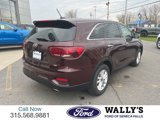 Used 2019 Kia Sorento LX image 3