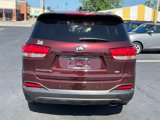 Used 2017 Kia Sorento LX w/ LX Convenience Package image 6