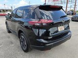 Used 2024 Nissan Rogue SV image 5