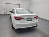 Used 2017 Hyundai Sonata SE image 6