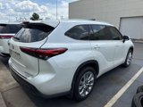 Used 2020 Toyota Highlander Limited image 5