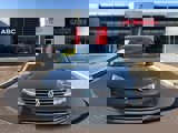 Used 2017 Volkswagen Jetta SE image 2