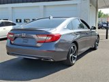 Used 2018 Honda Accord Sport image 6