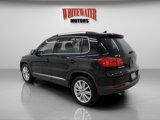 Used 2012 Volkswagen Tiguan SE image 2