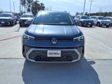 New 2025 Volkswagen Taos SE image 3